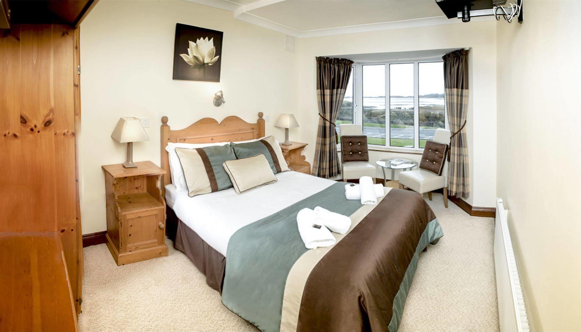 Rusheen Bay House Galway Buitenkant foto
